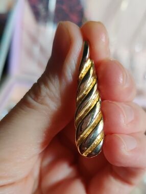 Vintage Gold Tone Unicorn Horn Pendant (Rare Find)